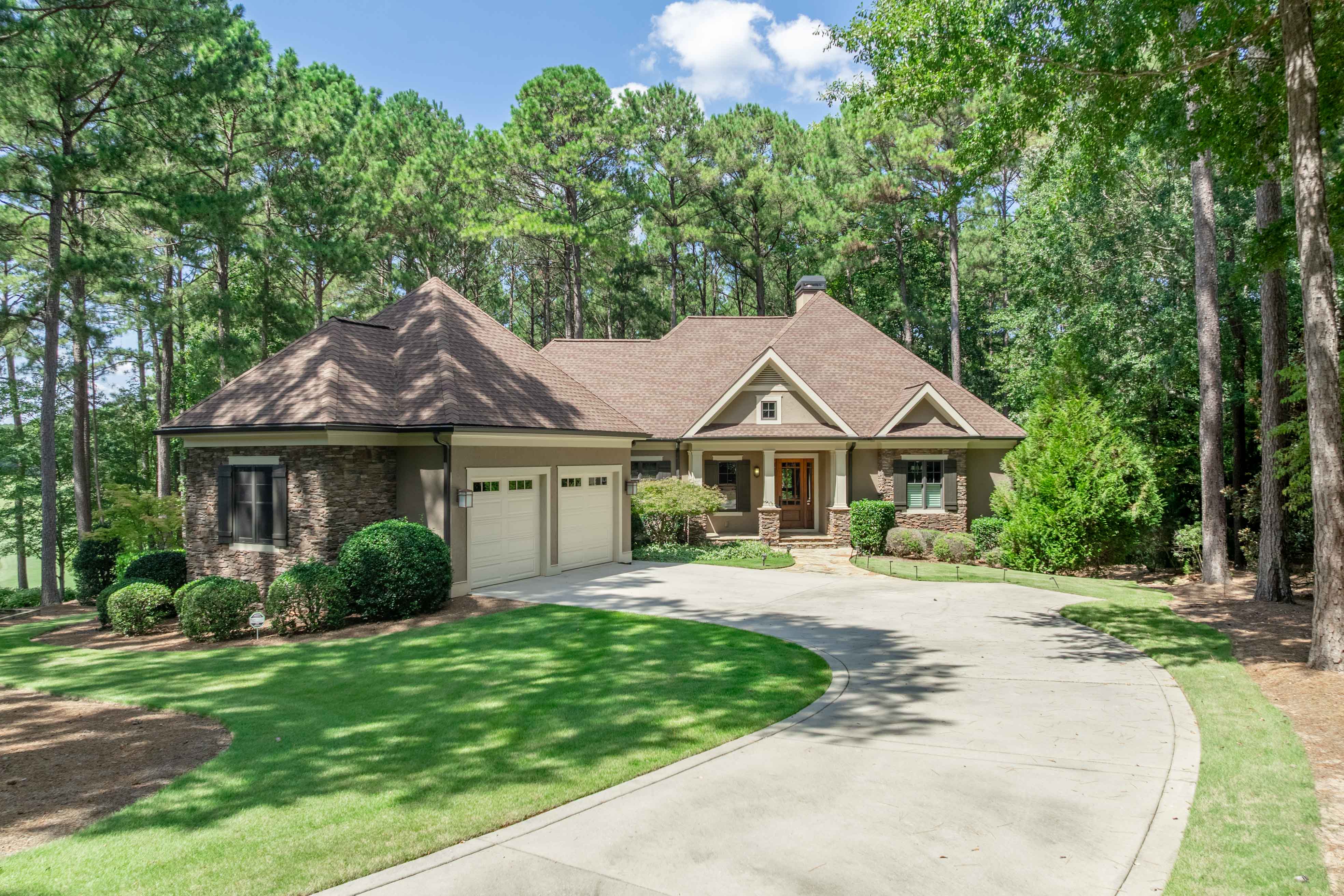 1100 Bachelors Run image 1